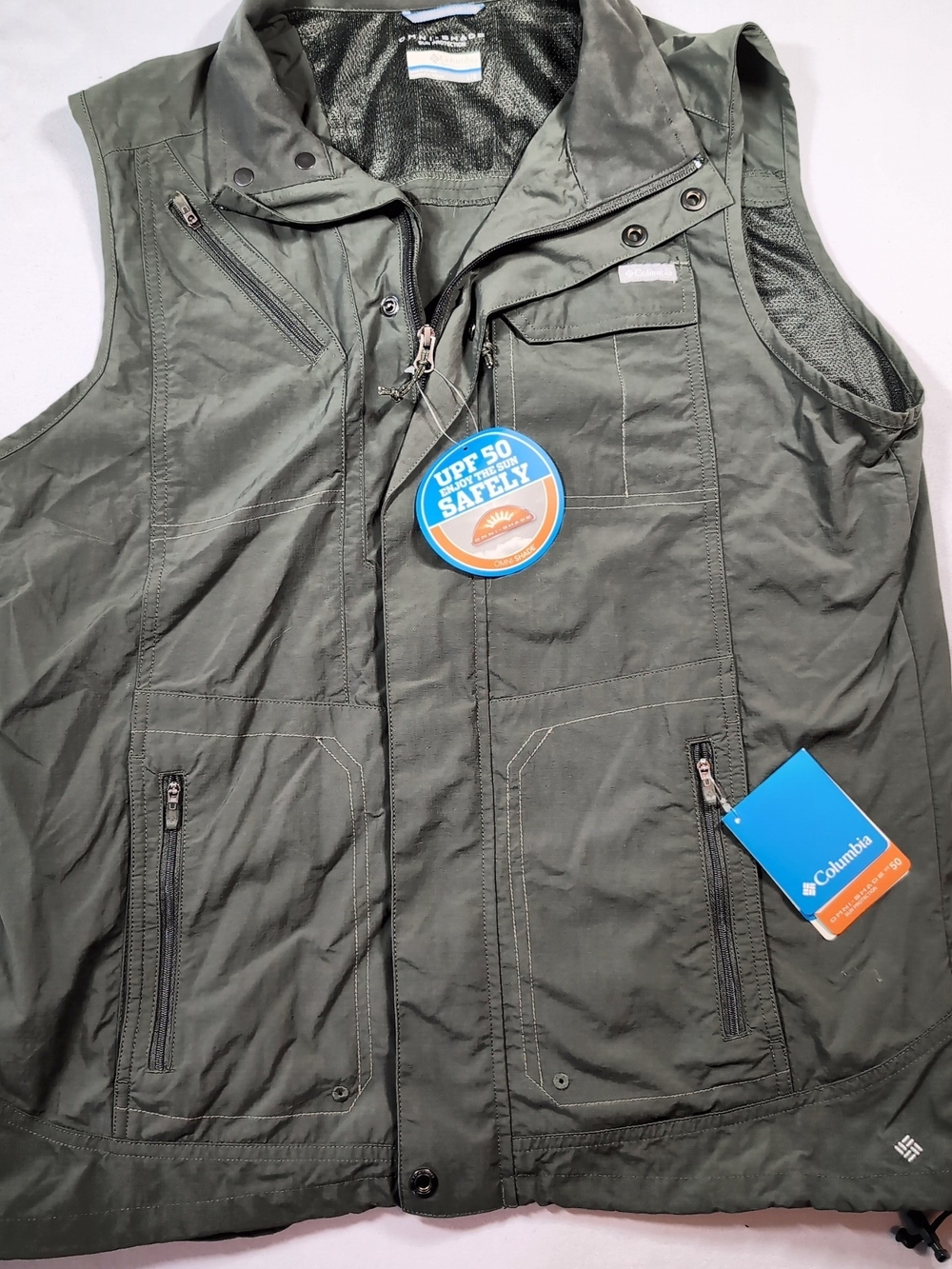 Columbia Men’s Olive Green UPF 50 Travel Vest